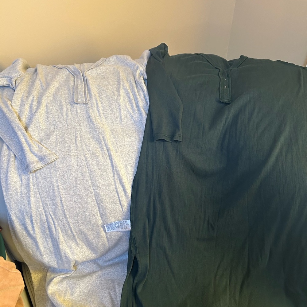 Old Navy Long Sleeve Dresses in Gray and Dark Green